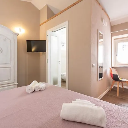 Promenade Boutique - Centre Cagliari